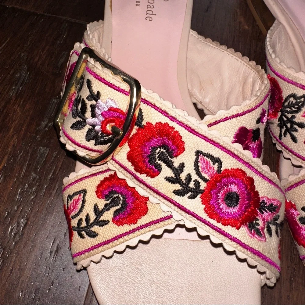 Kate Spade Faris Floral Embroidered Slide Sandal Cross Over Strap Buckle Size 7